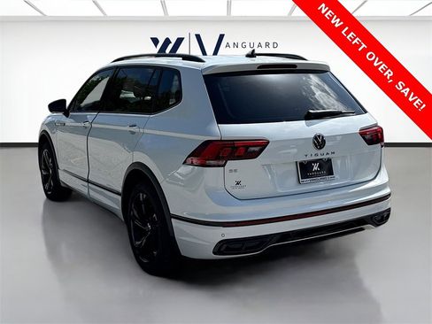 Used 2024 Volkswagen Tiguan SE R-Line image 7