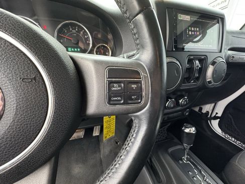 Used 2016 Jeep Wrangler Unlimited Sport S image 22