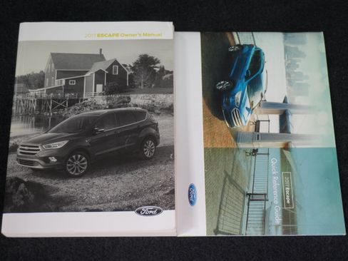 Used 2017 Ford Escape SE FWD image 19