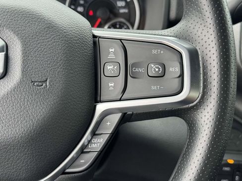New 2025 RAM 3500 Tradesman AWD/4WD image 23