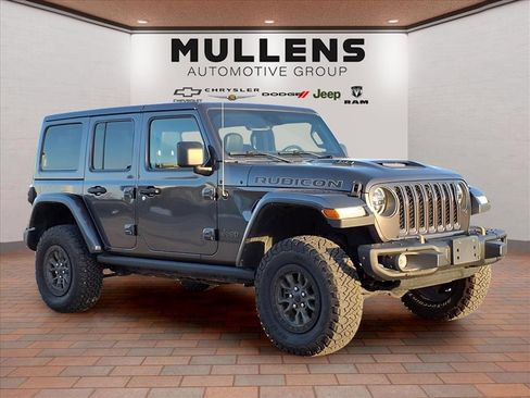 Used 2022 Jeep Wrangler Unlimited Rubicon w/ Trailer Tow Package image 3