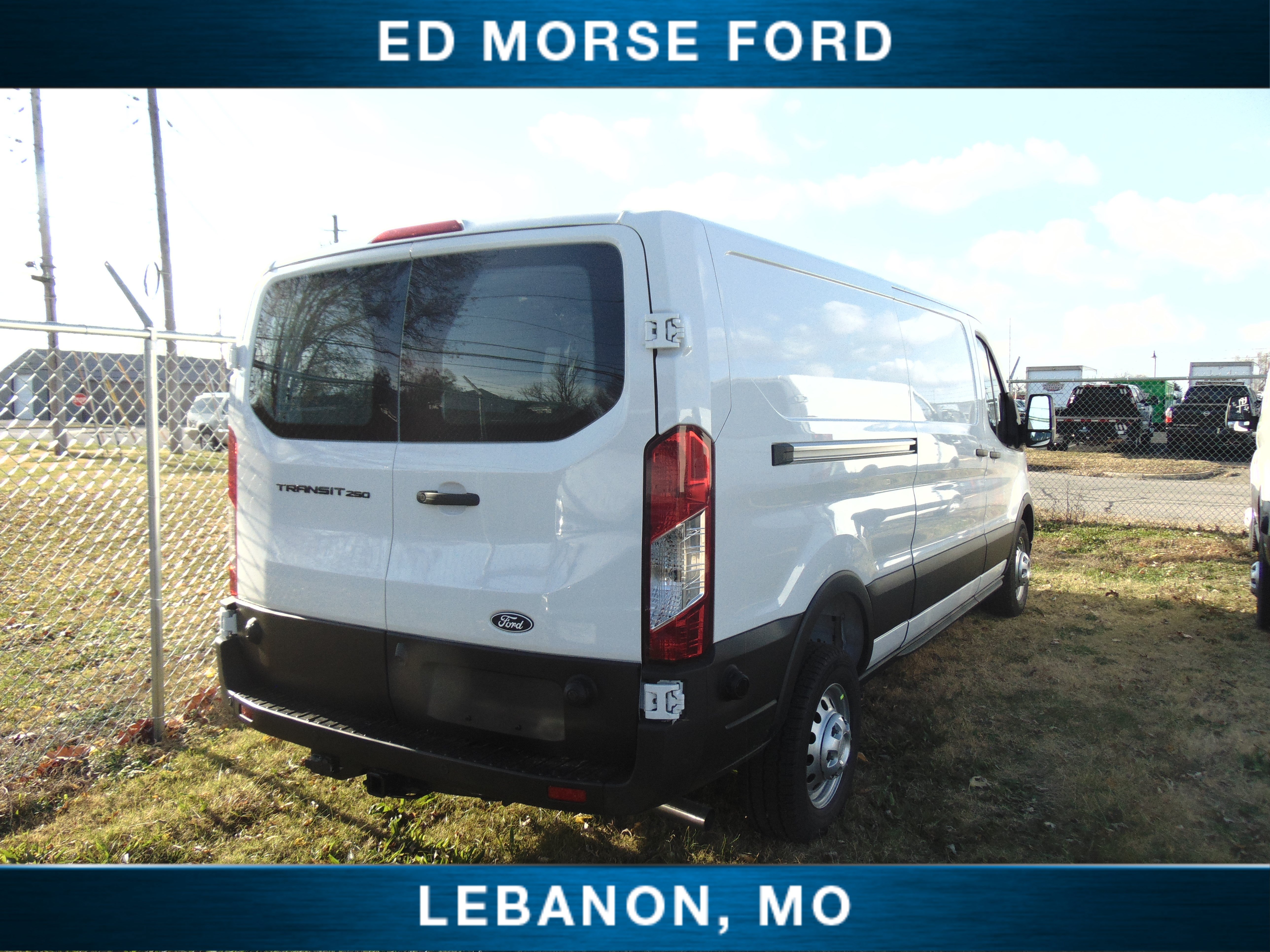 New 2026 Ford Transit 250 Low Roof w/ Exterior Upgrade Package RWD image 5