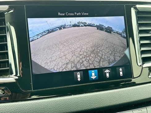 Used 2019 Chrysler Pacifica Touring-L Plus w/ Advanced Safetytec Group FWD image 30