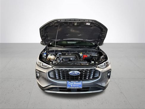 Used 2025 Ford Escape Platinum AWD/4WD image 23