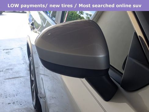 Used 2023 Nissan Rogue SV FWD image 12