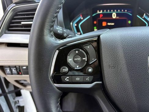 Used 2024 Honda Odyssey Touring image 17