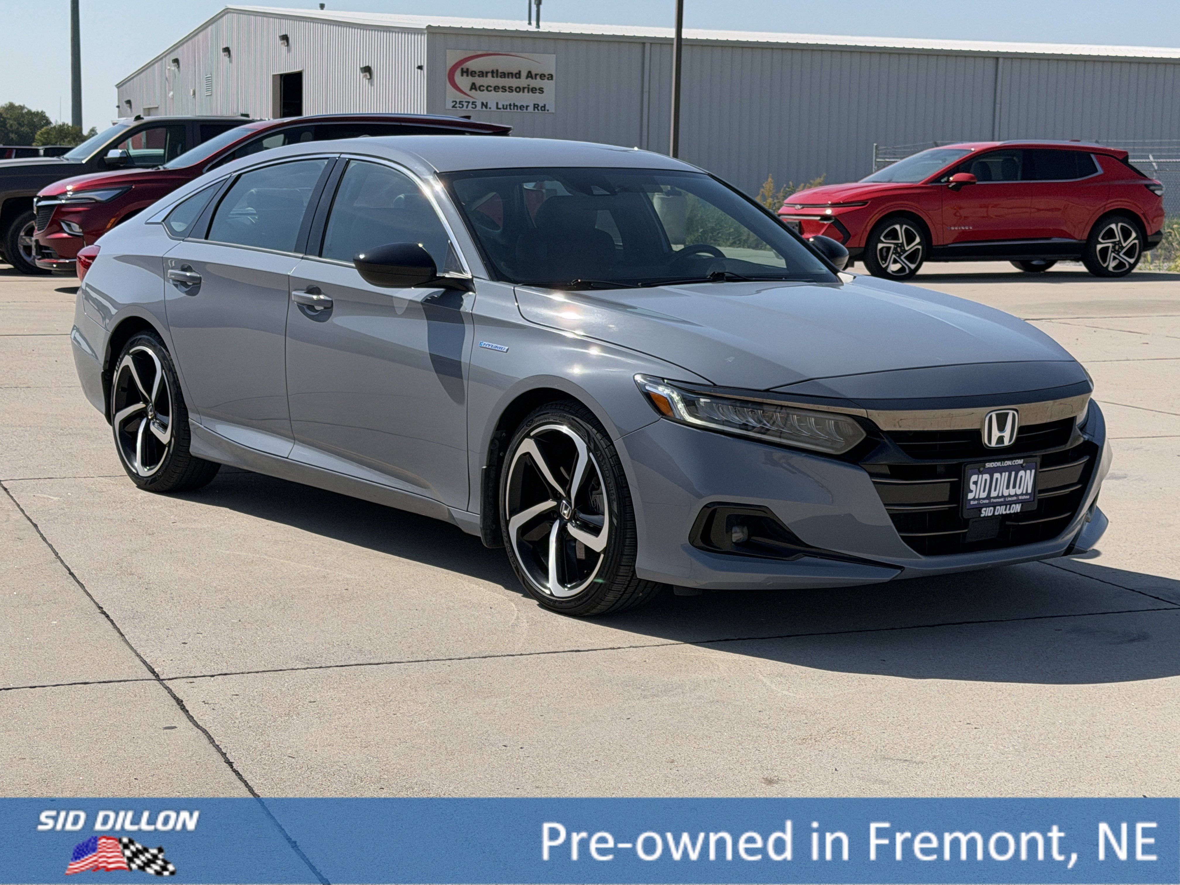 Used 2022 Honda Accord Sport image 2