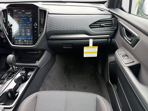 New 2026 Subaru Forester Premium AWD/4WD image 17