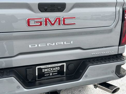 New 2026 GMC Sierra 2500 Denali w/ Denali Reserve Package image 13