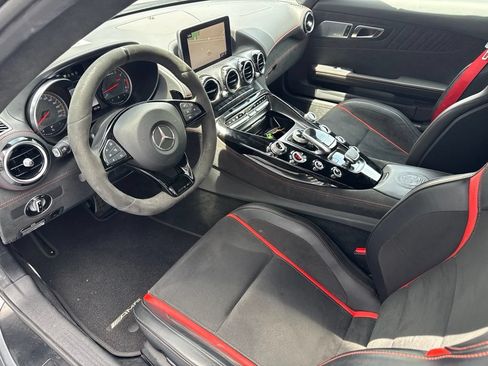 Used 2018 Mercedes-Benz AMG GT C image 3