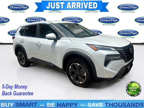 Used 2024 Nissan Rogue SV FWD image 1