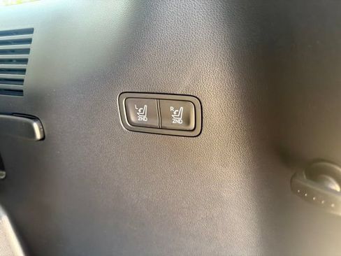 Used 2026 Hyundai Santa Fe SEL FWD image 22
