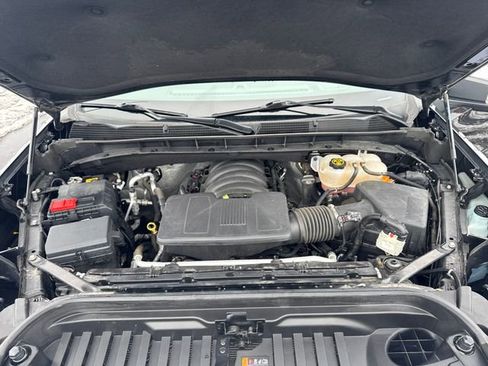 Used 2022 GMC Sierra 1500 SLT w/ SLT Convenience Package image 25