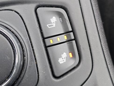 Used 2019 GMC Terrain SLE w/ Driver Convenience Package image 6