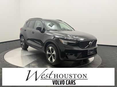 Certified 2023 Volvo XC40 B5 Plus w/ Driver Assist Package