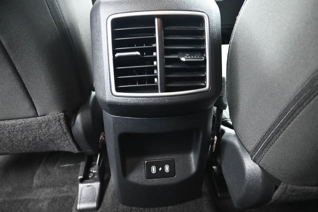 Used 2026 Kia Sportage LX FWD image 14