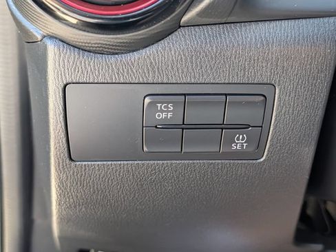Used 2018 MAZDA CX-3 Sport FWD image 21