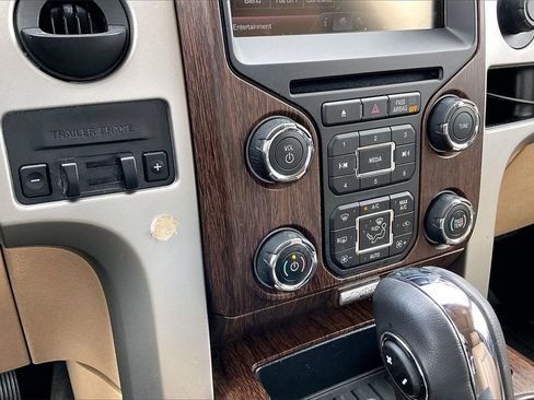 Used 2014 Ford F150 Lariat w/ Equipment Group 501A Mid image 23