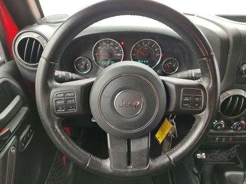 Certified 2018 Jeep Wrangler Unlimited Sport S image 11