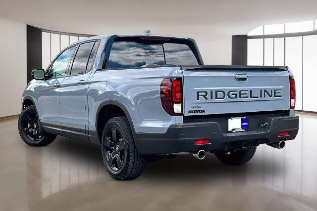 Used 2026 Honda Ridgeline Black Edition image 4