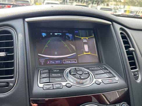Used 2017 INFINITI QX50 AWD w/ Premium Plus Package image 19