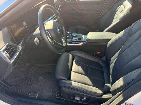 Certified 2022 BMW i4 eDrive40 image 7