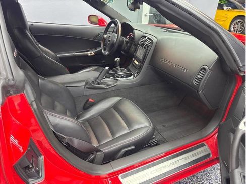 Used 2008 Chevrolet Corvette Z06 w/ Preferred Equipment Group image 23