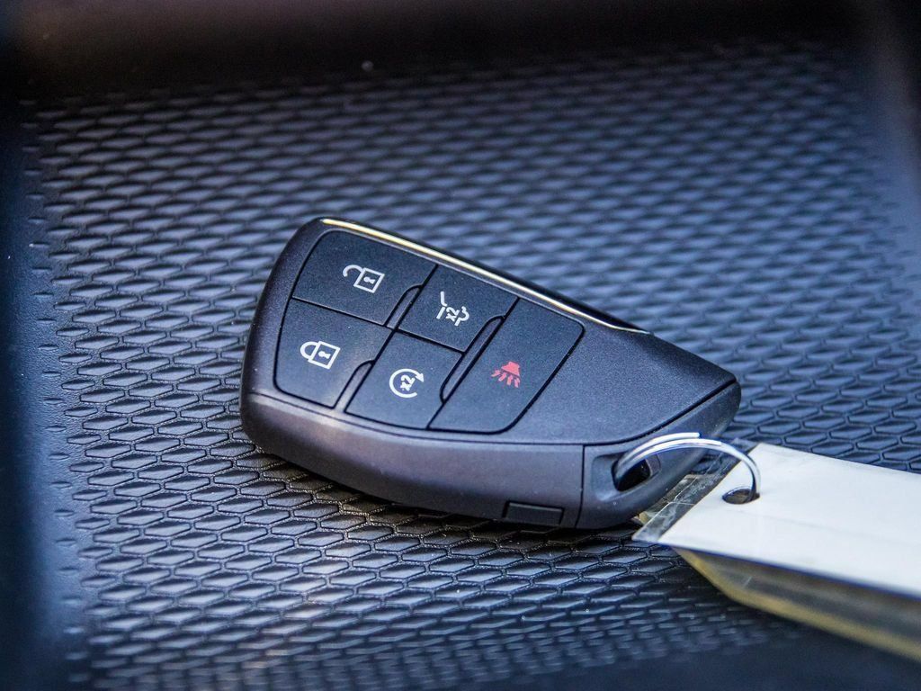 New 2026 GMC Terrain AT4 w/ Technology Package II AWD/4WD image 30
