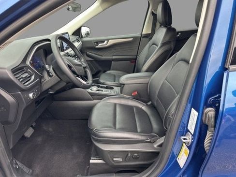 Used 2022 Ford Escape SEL w/ Technology Package image 11