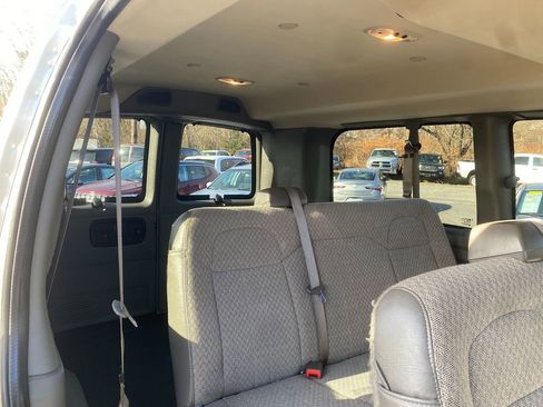Used 2017 Chevrolet Express 2500 LS image 26