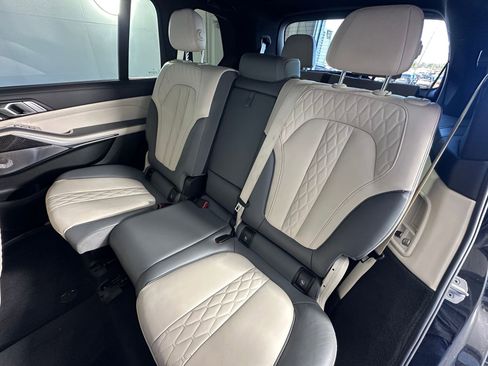 Used 2023 BMW X7 M60i w/ Executive Package image 27