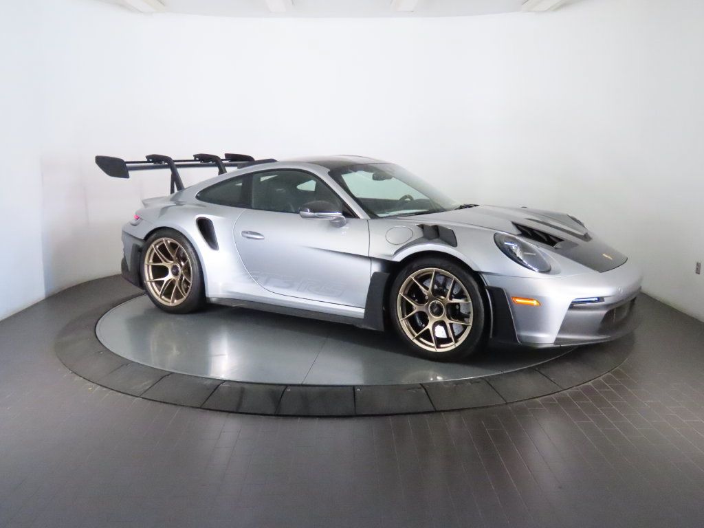 Certified 2025 Porsche 911 GT3 RS RWD image 9