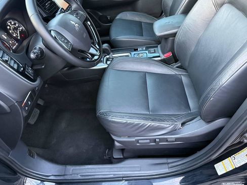 Used 2020 Mitsubishi Outlander SEL AWD/4WD image 15