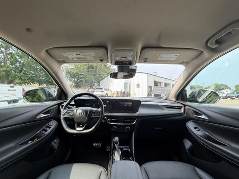 Used 2024 Buick Encore GX Sport Touring w/ Comfort Package FWD image 25