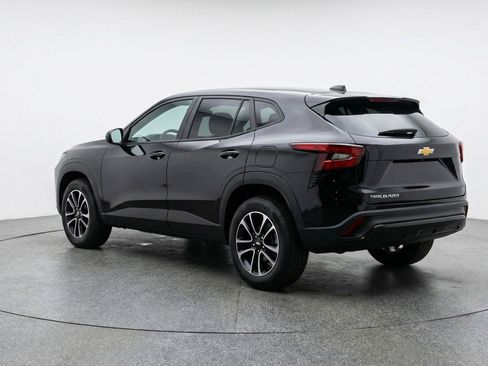 Used 2025 Chevrolet TrailBlazer LT image 6