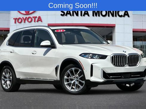 Used 2024 BMW X5 xDrive40i w/ Premium Package AWD/4WD image 1