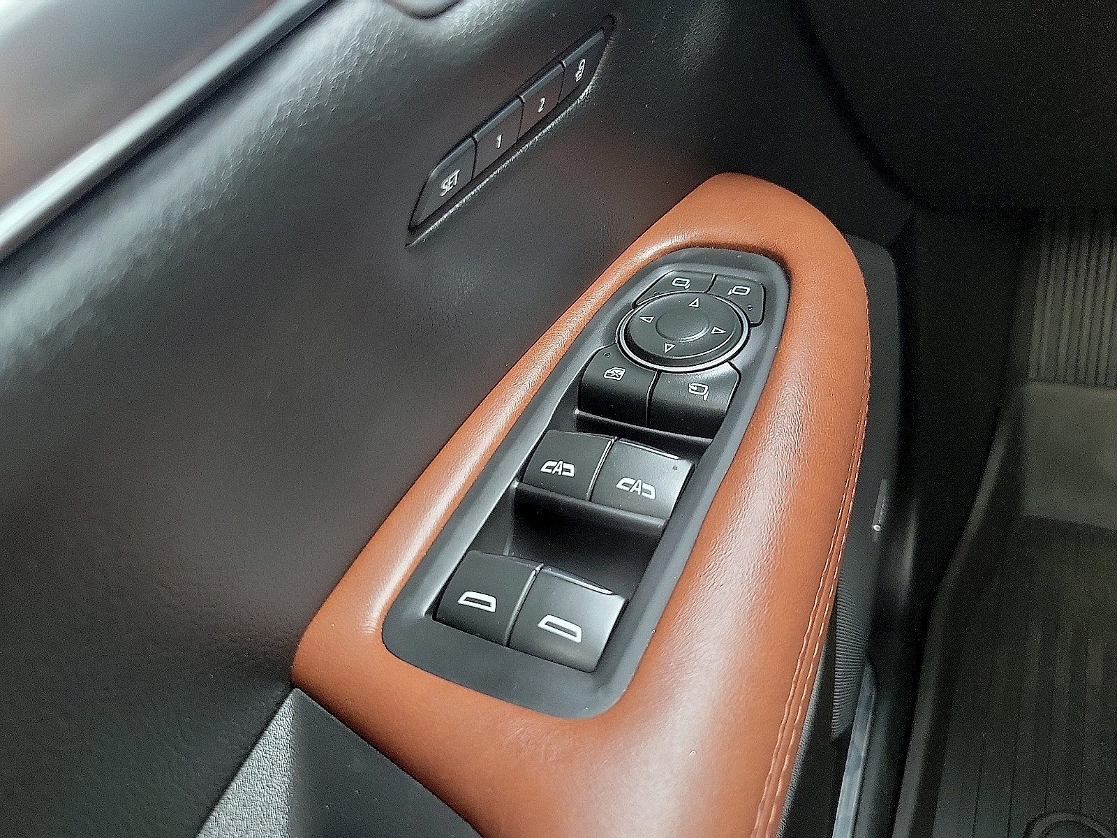 Used 2023 Cadillac XT5 Premium Luxury w/ LPO, Floor Liner Package FWD image 13