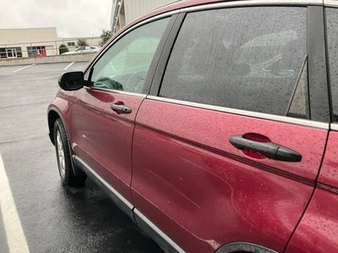 Used 2011 Honda CR-V SE image 8