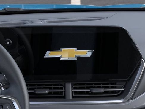 New 2026 Chevrolet Trax LT w/ LT Convenience Package FWD image 25
