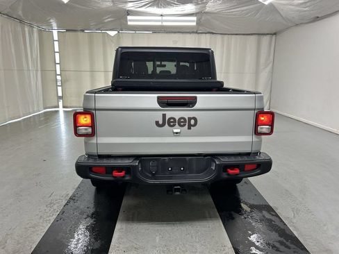 Used 2023 Jeep Gladiator Rubicon w/ Cold Weather Group AWD/4WD image 21