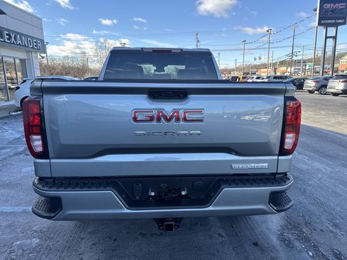 New 2026 GMC Sierra 1500 Elevation image 4