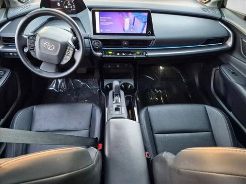 Used 2023 Toyota Prius Limited FWD image 17