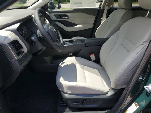 New 2026 Nissan Rogue Dark Armor FWD image 17