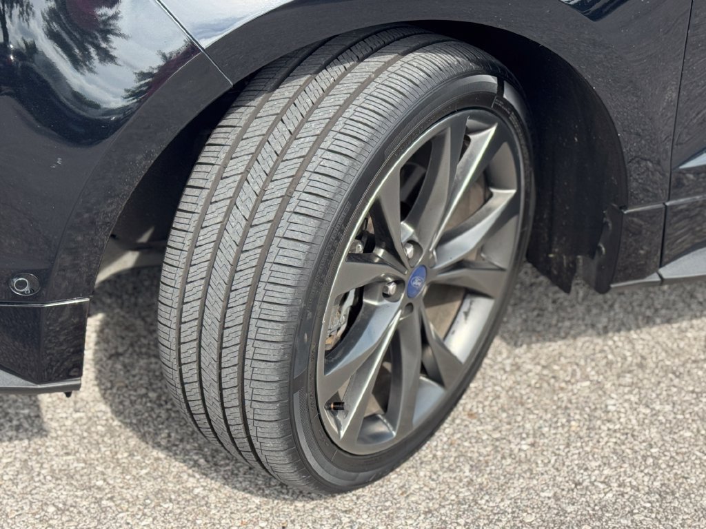 Used 2017 Ford Edge Sport w/ Equipment Group 401A AWD/4WD image 44