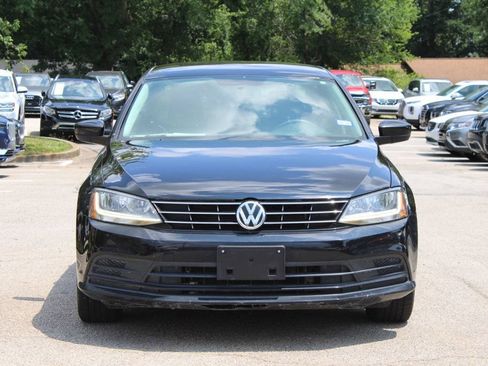 Used 2018 Volkswagen Jetta S FWD image 2