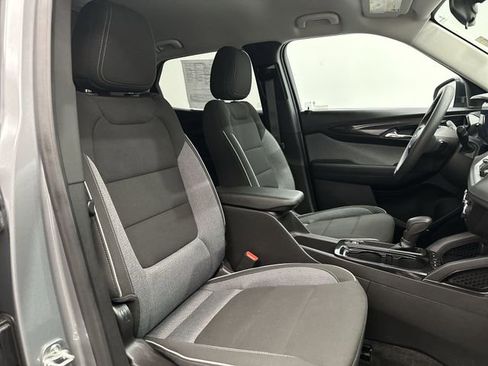 Used 2024 Chevrolet TrailBlazer LS w/ LS Convenience Package image 26