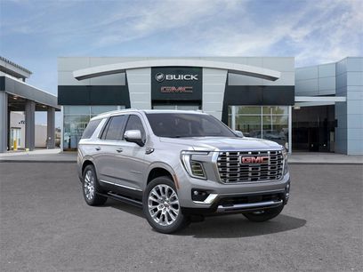 New 2026 GMC Yukon Denali w/ Sun & Power Step Package