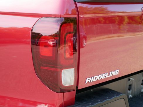 Used 2023 Honda Ridgeline RTL image 17