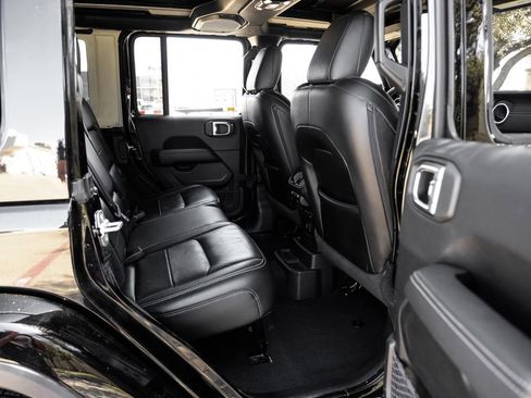 Used 2022 Jeep Wrangler Unlimited Sahara w/ Cold Weather Group image 47