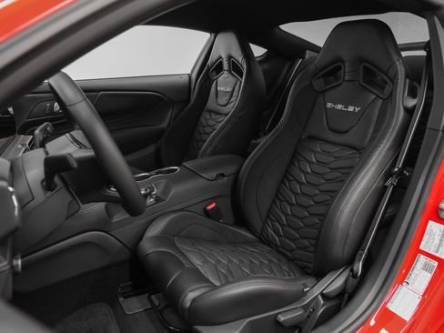 Used 2025 Ford Mustang GT Premium w/ GT Performance Package image 59